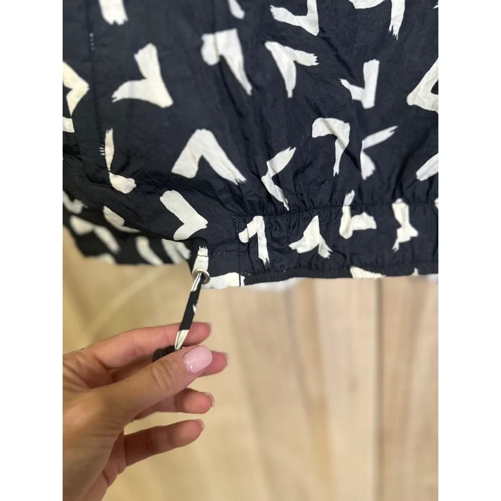 Obermeyer Pullover Anorak Jacket Black‎ White Abstract Print Vintage 90s